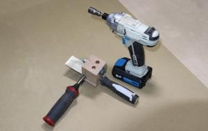A New  Idea for Using a Chisel